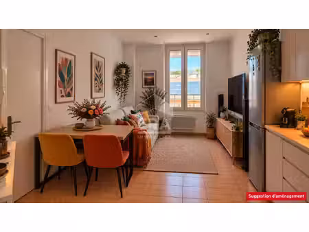 appartement cosy à vendre à port-de-bouc : votre nid douillet au 2ème étage !