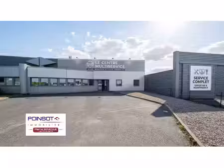 juigné sur loire. local d'activité avec bonne visibilité