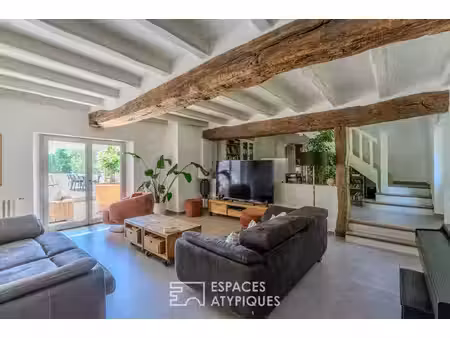 maison de luxe à vendre dans le quartier madeleine-poissevin