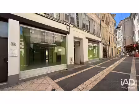 boutique/local commercial à apt (84400)