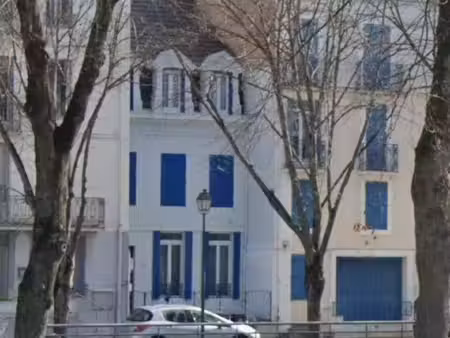 immeuble à vendre neris les bains (03)