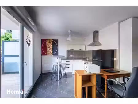 charmant t1 avec terrasse et parking à saint-rémy-de-provence – investissement locatif séc