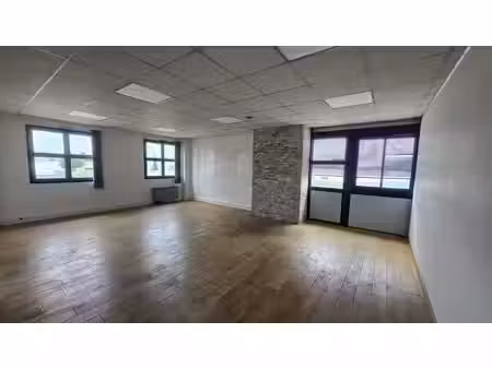 location bureaux la garde 83130 140m²