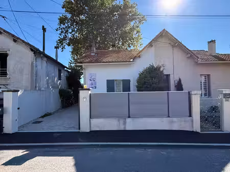 maison de charme de 83 m² sur terrain arboré de 716 m² avec atelier — à 5 min à pied du ce