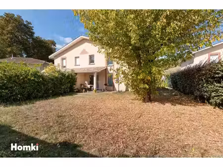 au cœur d'une résidence maison jumelée t5 de 95 m²