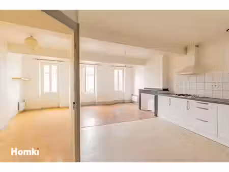 idéal 1er achat : maison de ville avec cour intimiste à personnaliser !