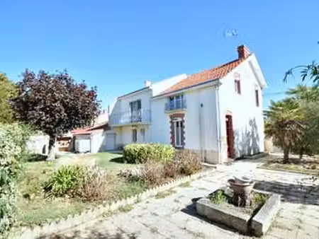 vente maison à vallet (44330) : à vendre / 135m² vallet