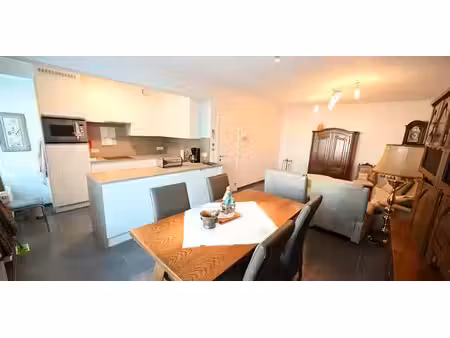 appartement à louer à sint-kruis pour € 890 avec 2 chambres à coucher