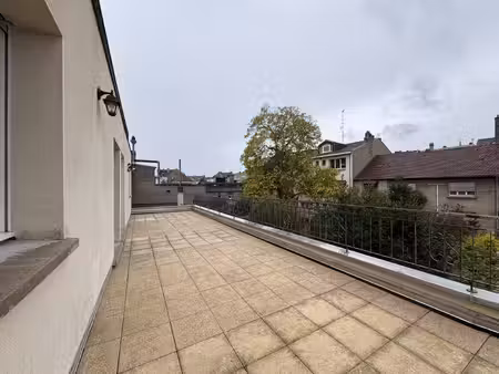 hagondange-gare - 2 pieces terrasse