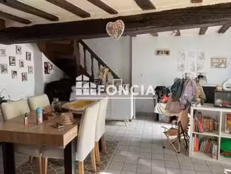 vente immeuble à laval (53000) : à vendre / 96m² laval