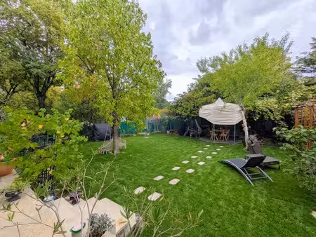hyper-centre - jardin & prestations haut de gamme