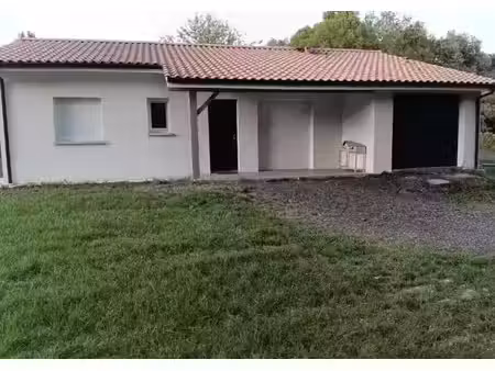 location maison 4 pièces à loupes (33370)  1 280 €
