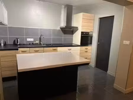 maison de ville de 110 metre carre locataire en place