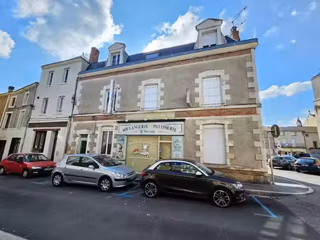 thouars - ensemble immobilier à rénover