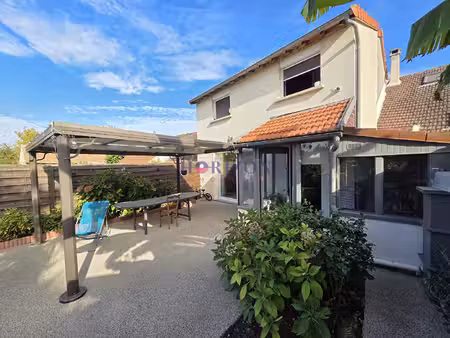 maison 6 pièces 162.35 m2