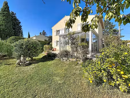 villa pelissanne 5 pièce(s) 133m2