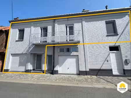 appartement lumineux rénové  81m²  2ch  petit garage  balcon
