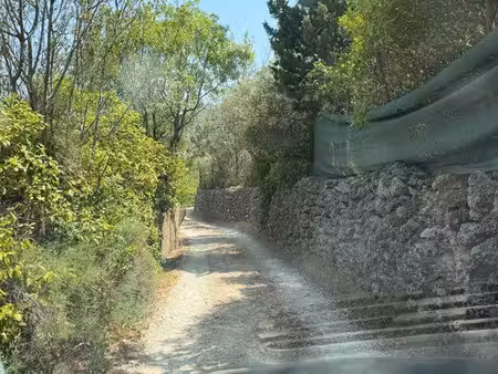 vends terrain à roquevaire