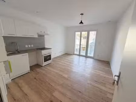location appartement 2 pièces à villeneuve-sur-lot (47300) : à louer 2 pièces / 33m² ville