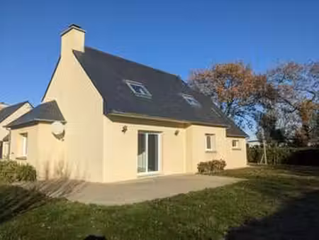 location maison meublé à ploumilliau (22300) : à louer meublé / 111m² ploumilliau