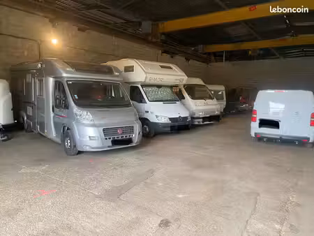 place de stockage  hivernage et gardiennage dans hangar fermé