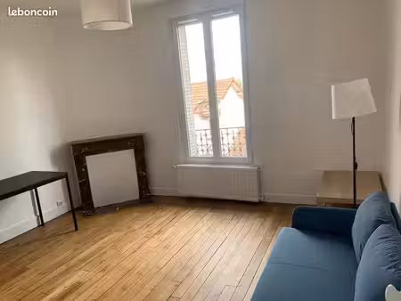 40 m² de pièces à louer