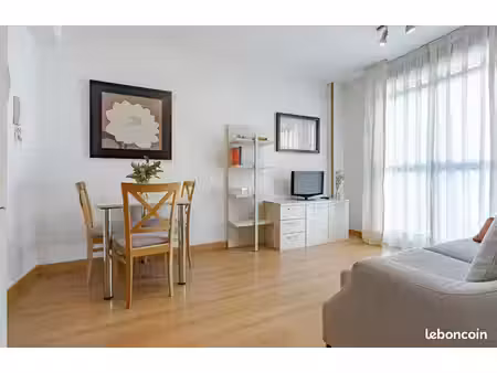 appartement meublé avec extérieur à port marianne