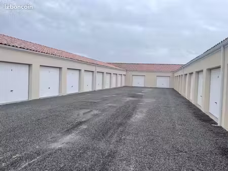 box/garage