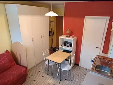studio meublé