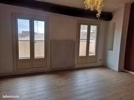 tres bel appartement 4 pièces