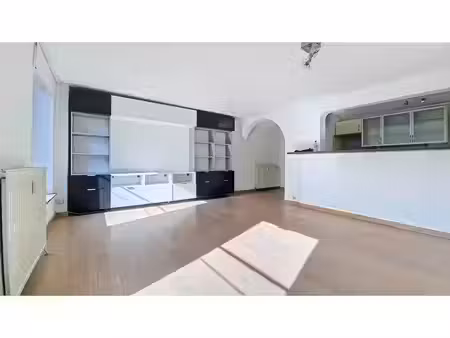 appartement à louer à grand' place 14 orp-jauche (vbe78391)