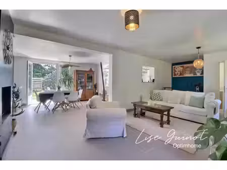 maison familiale 5 chambres - tout à pied