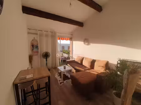 sausset les pins: location studio meuble terrasse vue mer