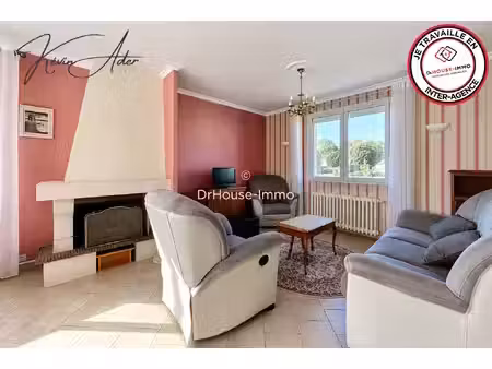maison 3 pièces de 89 m2