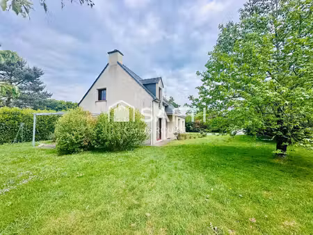 maison familiale a 10 min de vannes et a pieds du bourg de theix