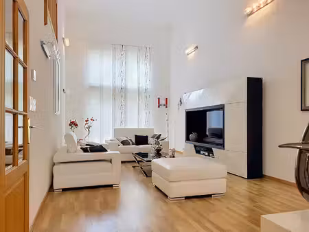 maison - 3 chambres - jardin - garage - deuxnouds devant beauzee