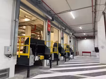 location entrepôt 1200m²