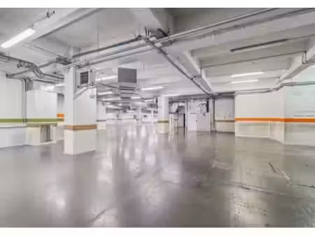 location entrepôt 3670m²