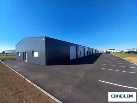 location local d’activités argences 14370 180m²