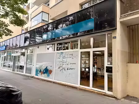 location bureaux 65m²