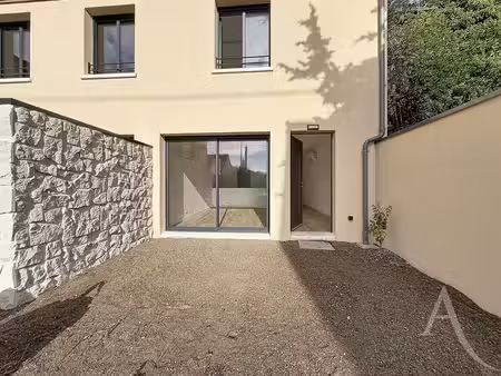vente maison 3 pièces  75.00m²  épône