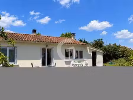 vente maison à grues (85580) : à vendre / 63m² grues