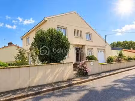 vente maison au puy-saint-bonnet (49300) : à vendre / 136m² le puy-saint-bonnet