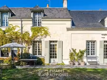 vente maison à restigné (37140) : à vendre / 296m² restigné