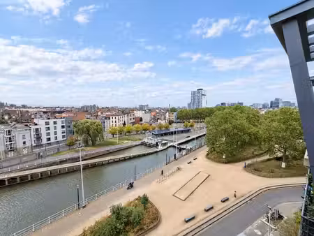 spacieux appartement 2 chambres avec terrasse