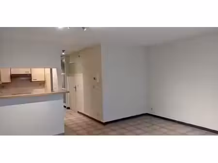 appartement à louer à wenduine pour € 750 avec 2 chambres à coucher