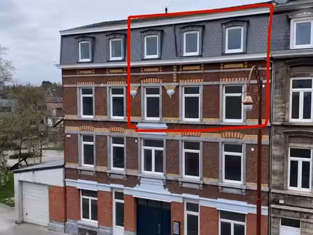 duplex 2 ch. entièrement rénové avec extérieur à verviers