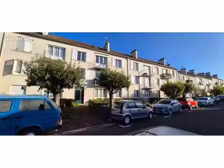 3 pièces le chesnay