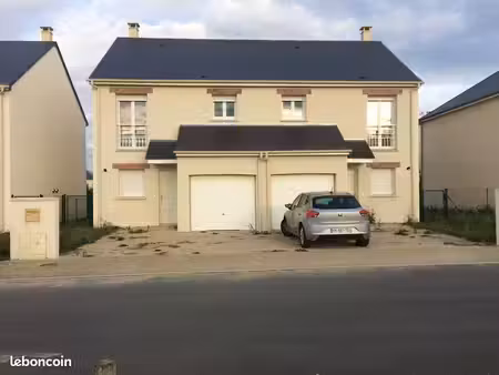 maison 4 pièces 80 m²