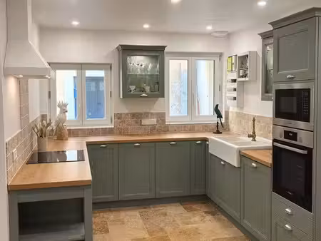 maison de village entièrement rénové avec terrasse